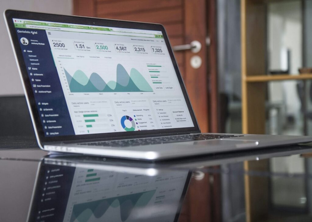 SEO analytics dashboard showing search ranking growth